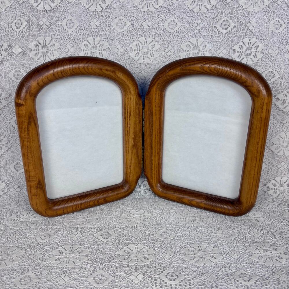 Vintage Fetco Wooden Double Bifold Frame Natural Oak Finish w/ Arched Top